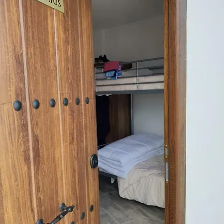 Konukevi Casa Domvs Adeje