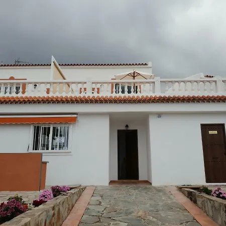 Casa Domvs Konukevi 3*