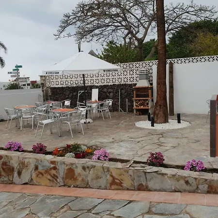 Konukevi Casa Domvs 3*